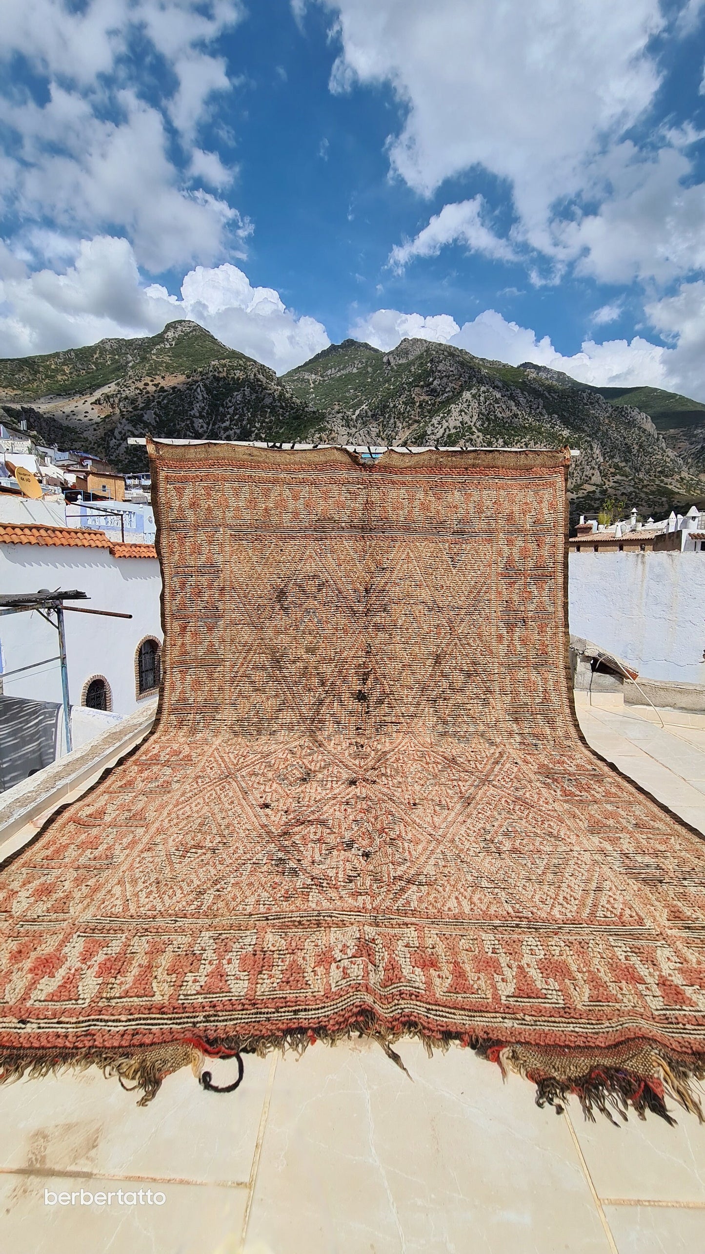 Vintage Moroccan Rug, Beni khalwa Rug 6x11 ft , large rug, 1980